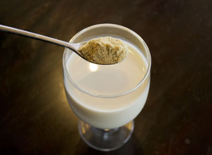 kuromame 09 03 きな粉牛乳に秘められたパワーがすごい！効果からレシピ、飲む時間まで